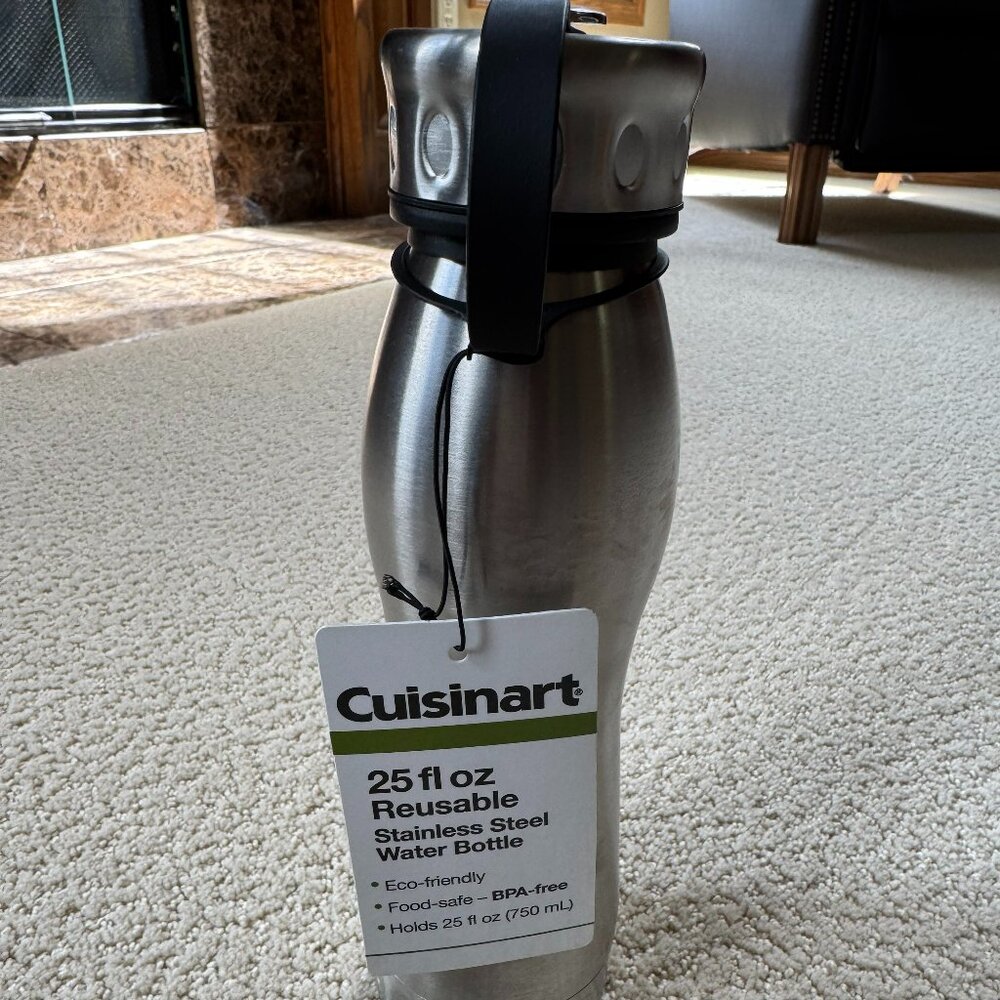 Cuisinart 25 Fl oz Reusable Stainless Steel Water Bottle NWT